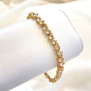 Gold Tone Sparkle Jewel Bracelet Link Clasp